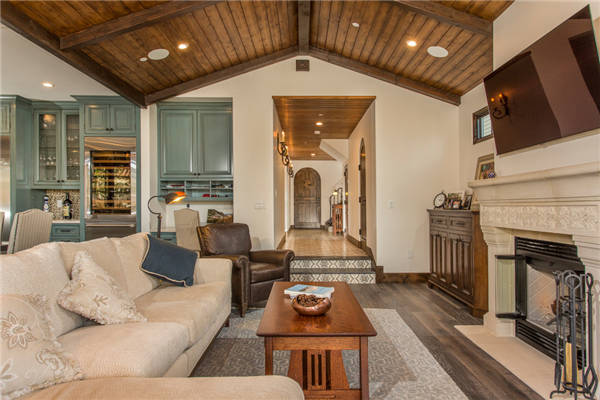 沈陽匯錦華府130平「地中?！寡b修設計風格案例